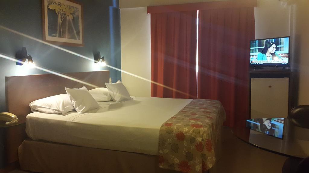 Hotel Amalfi Asuncion Extérieur photo